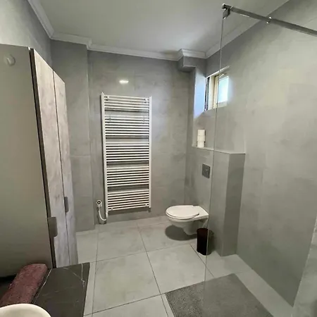 Matyas Vendeghaz Apartment Siofok
